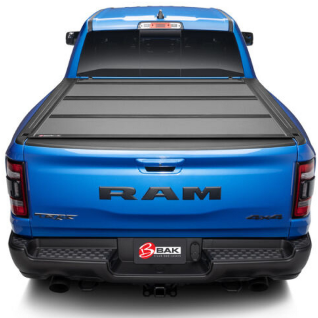 Chevrolet Silverado 2500/3500 Bakflip MX4 Tonneau Cover