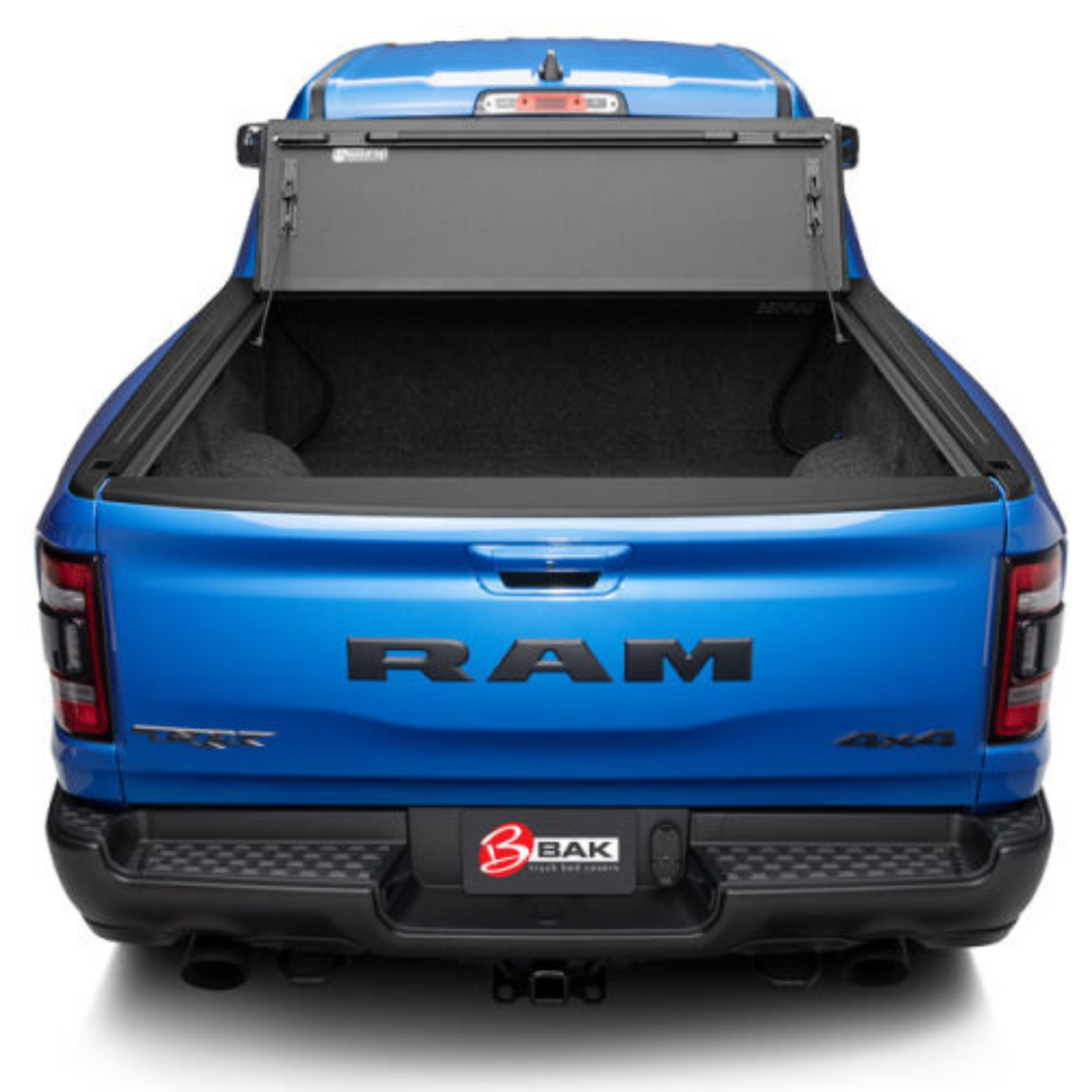 Chevrolet Silverado 2500/3500 Bakflip MX4 Tonneau Cover