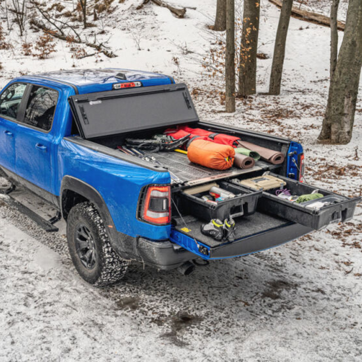 Chevrolet Silverado 2500/3500 Bakflip MX4 Tonneau Cover