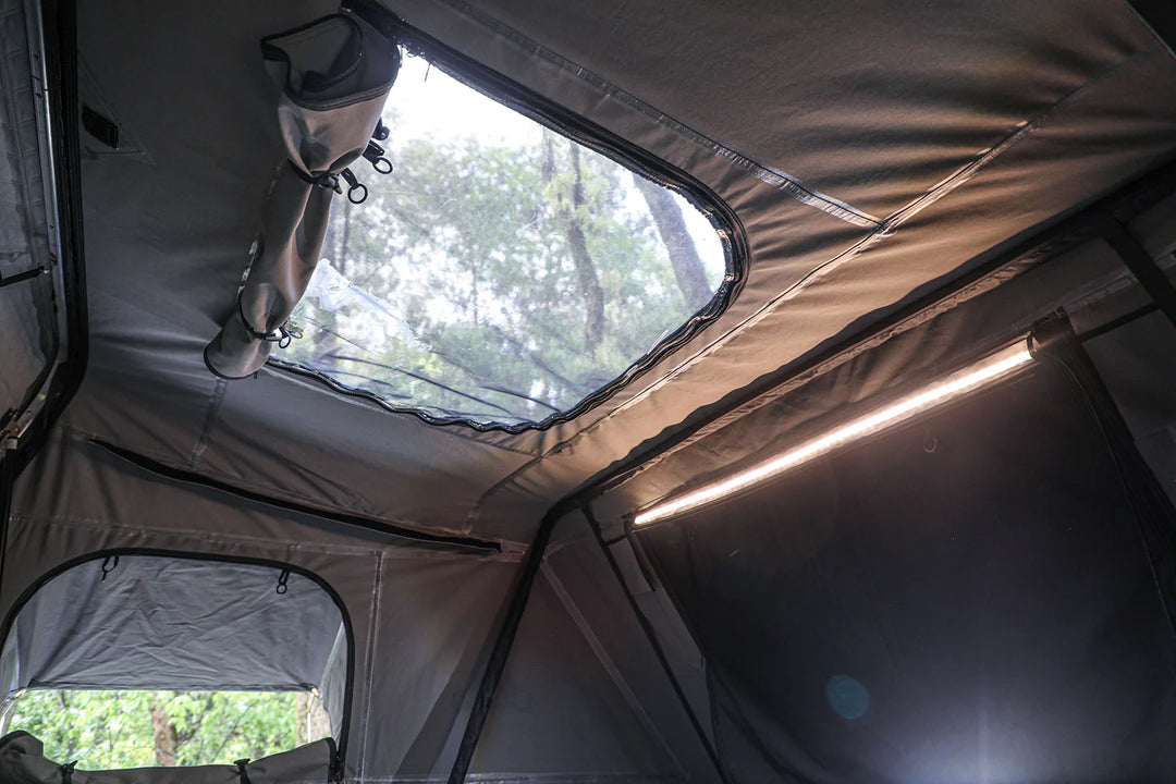 CASCADES ABS ROOF TOP TENT