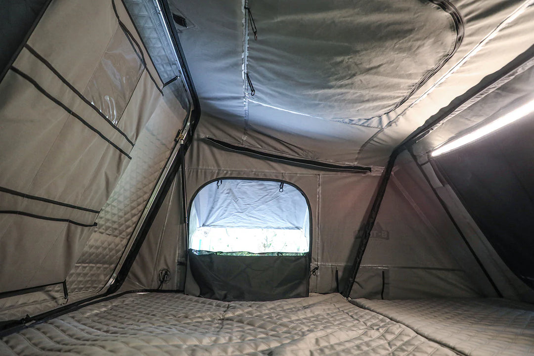 CASCADES ABS ROOF TOP TENT