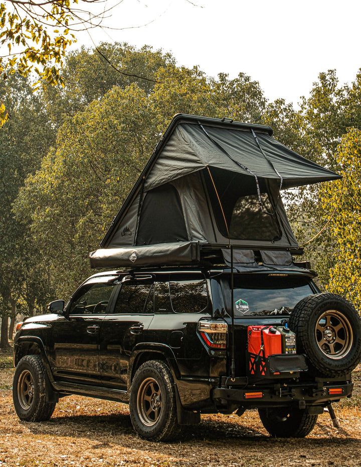 THE HARE | ALUMINUM CLAMSHELL ROOF TOP TENT