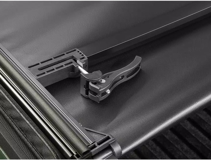 Toyota Tacoma Soft Trifold Tonneau Cover | Tonno Pro